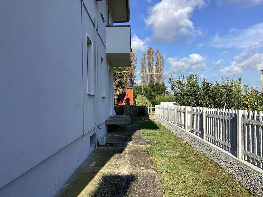 Villa a Porto tolle in Via Cesare Pavese, 7 - Foto 5