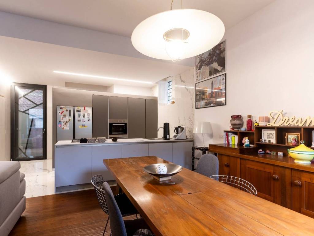 Casa indipendente a Salerno in Via Andrea Sabatini, 8 - Foto 2