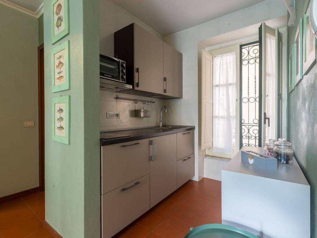 Casa indipendente a Salerno in Via Andrea Sabatini, 8 - Foto 3