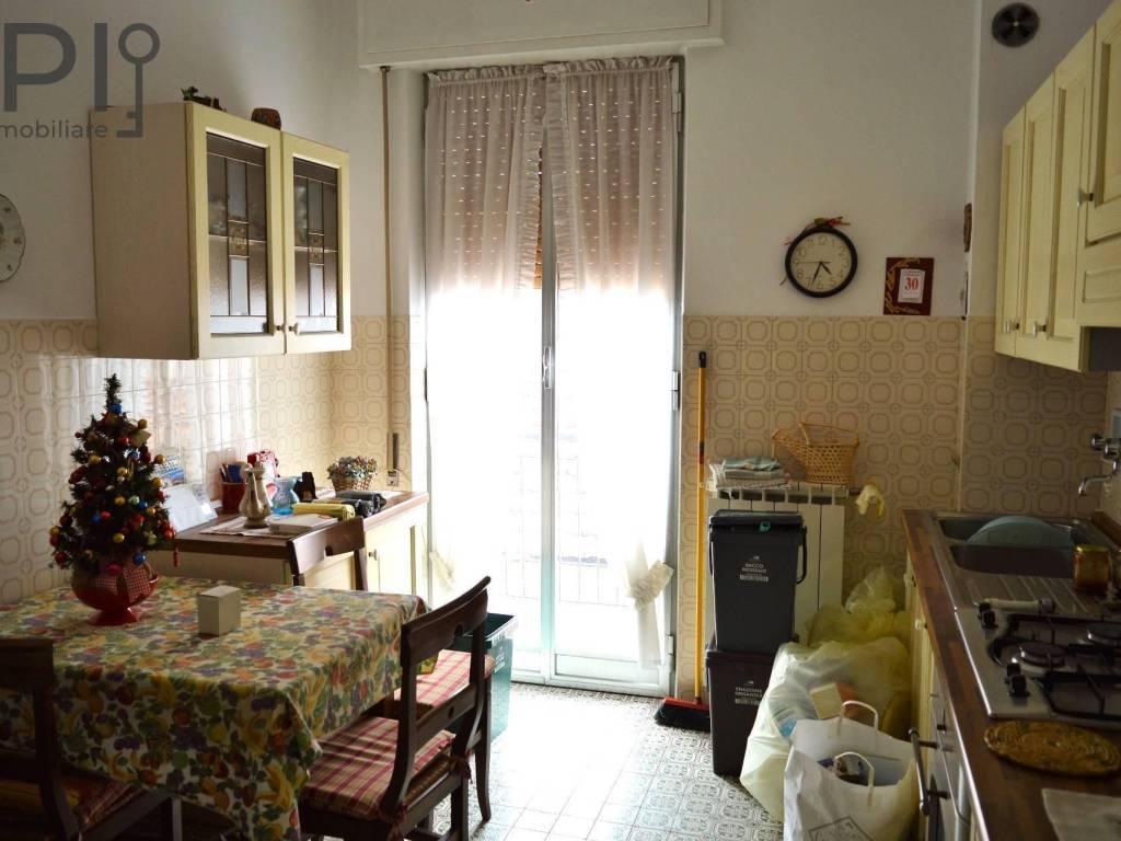 Appartamento a Cairo montenotte in via berio, 26 - Foto 2