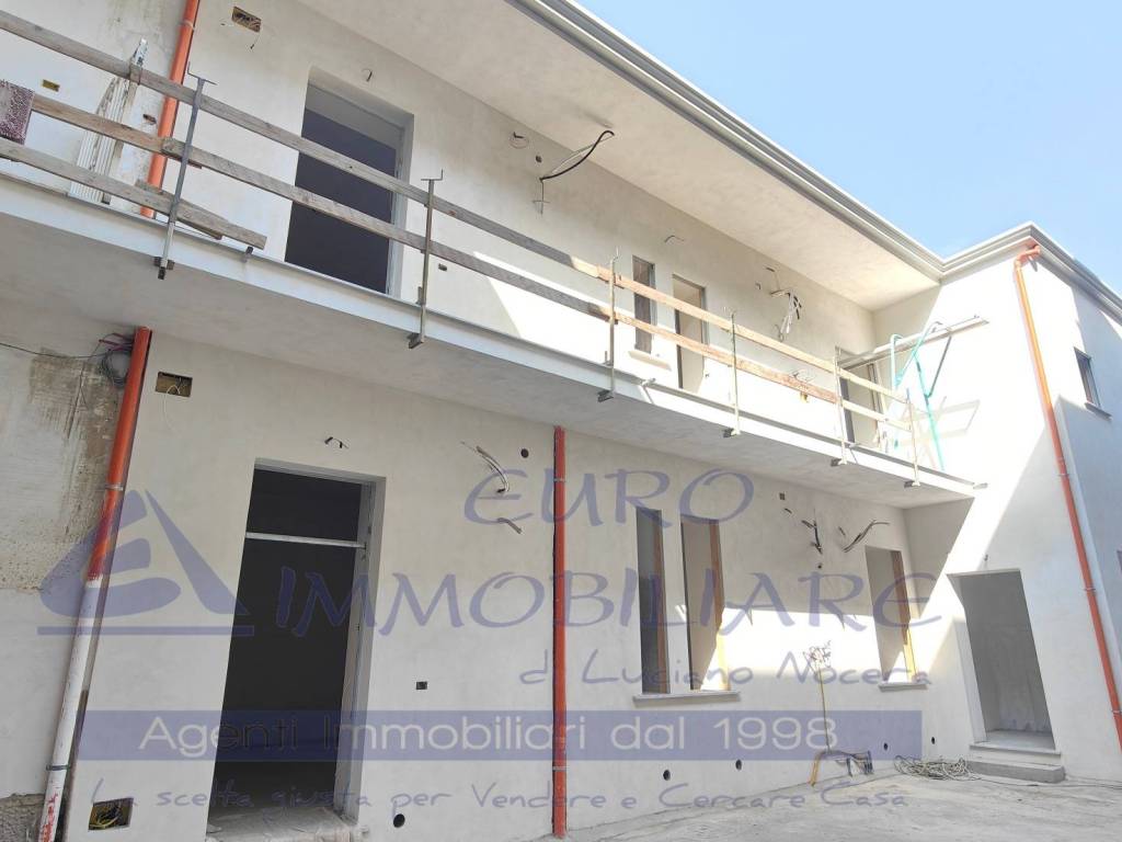 Appartamento a Maddaloni in Via Napoli, 60 - Foto 2