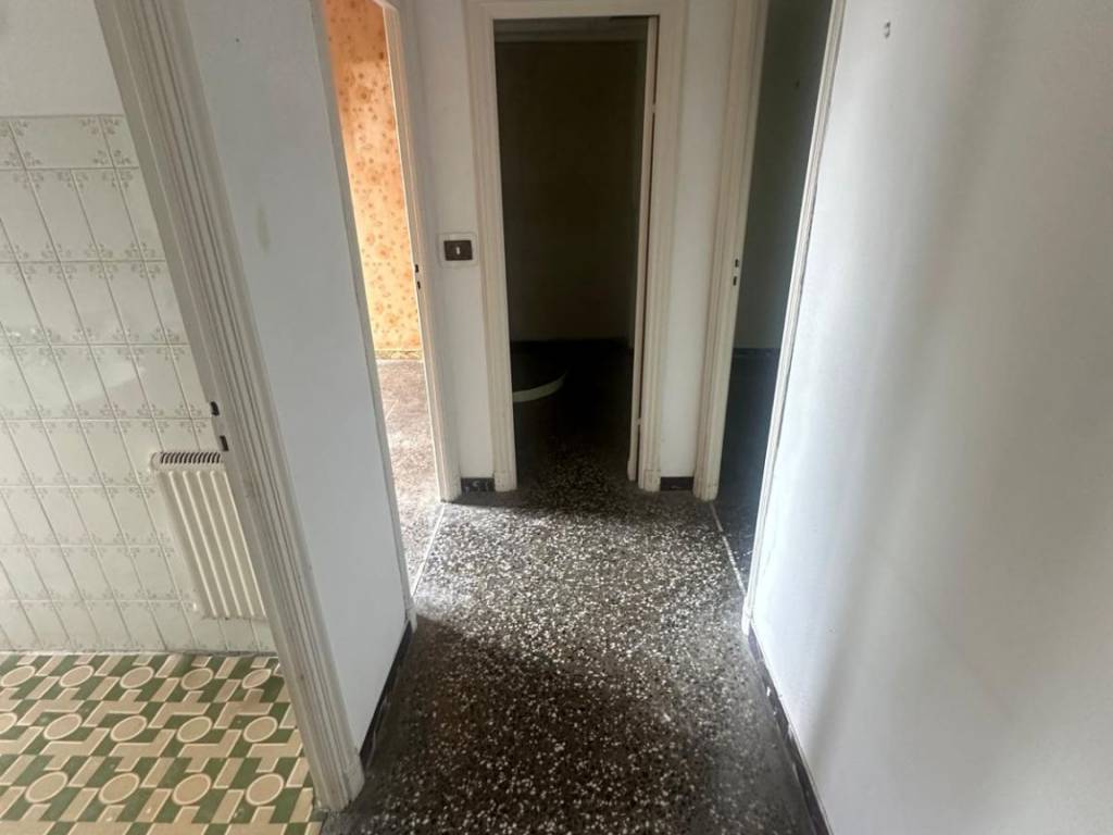 Appartamento a Genova in Via Bonifacio - Foto 4