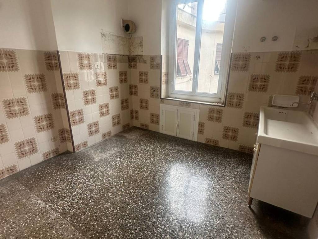 Appartamento a Genova in Via Bonifacio - Foto 5