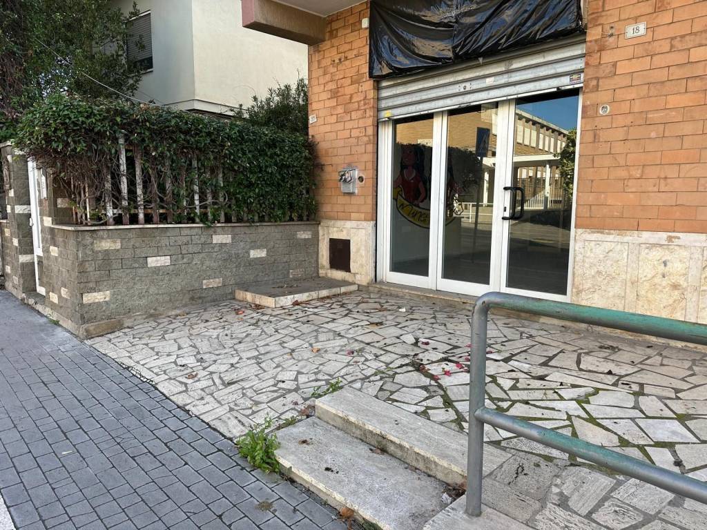 Immobile a Cisterna di latina in Via Guido d'Arezzo, 16 - Foto 2