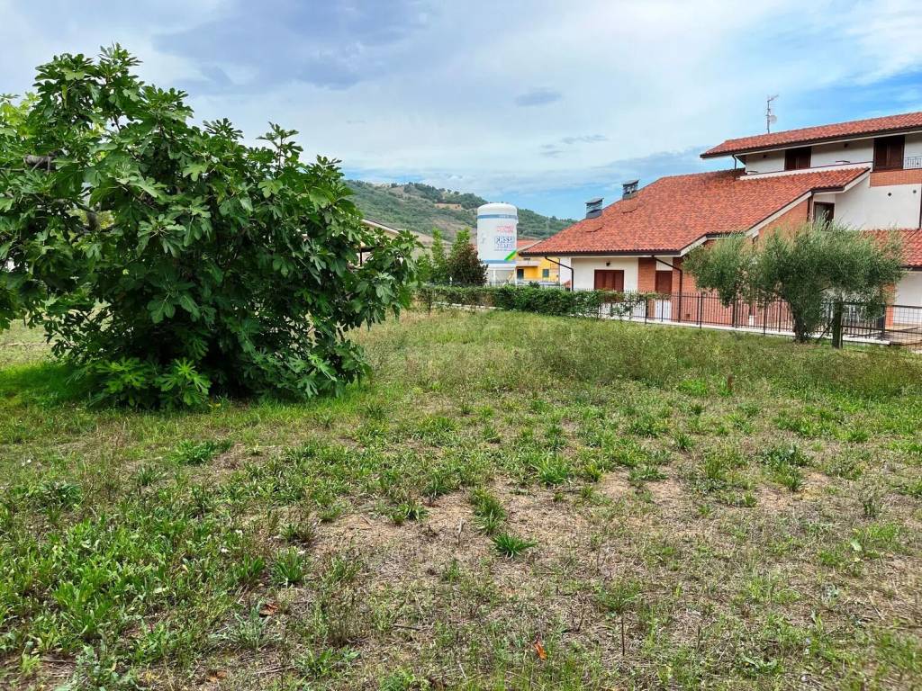 Terreno a Montorio al vomano in Contrada Villa Maggiore, 46 - Foto 5