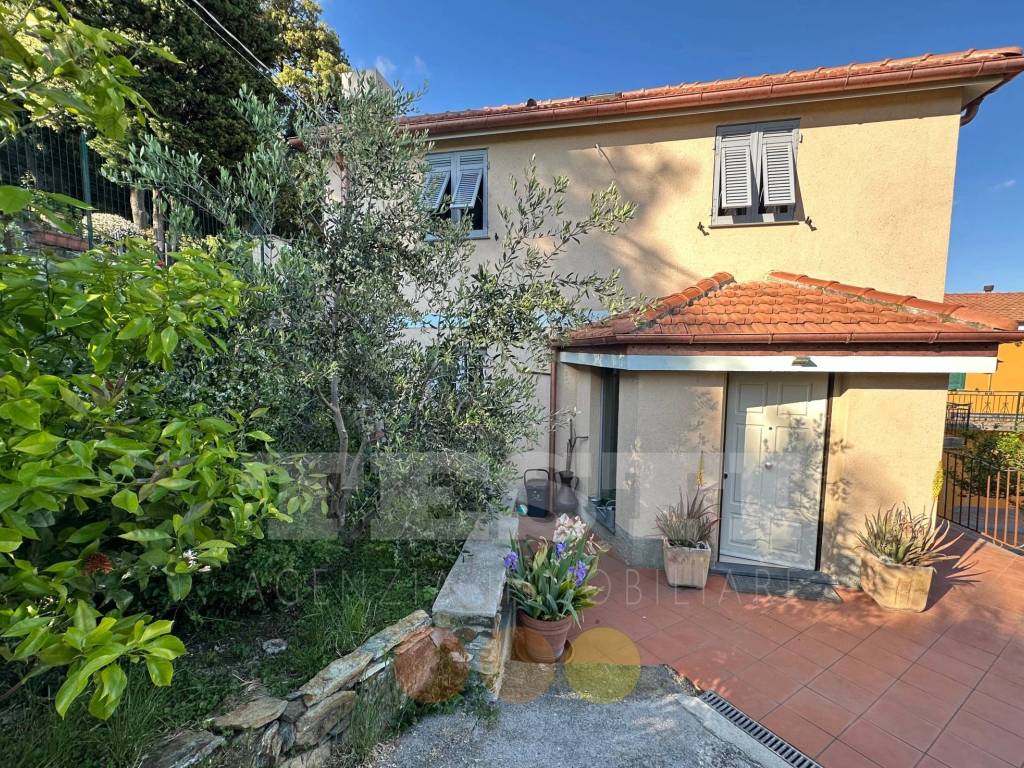 Villa a Cogoleto in Via al Piano - Foto 5