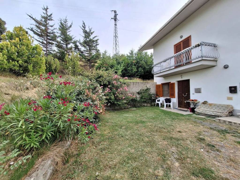 Villa a Teramo in Rapino S.N.C. - Foto 5