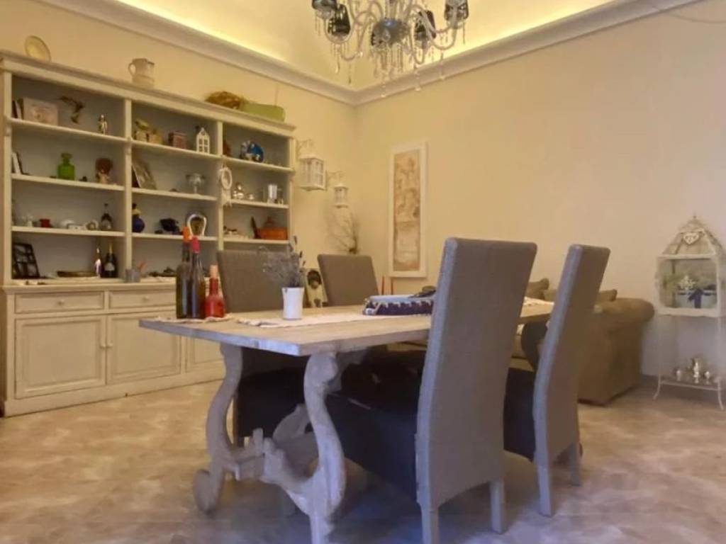 Appartamento a Taranto in VIA PUPINO, - Foto 4