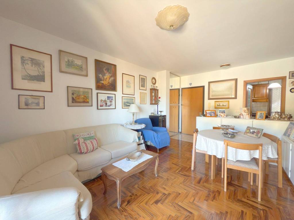Appartamento a Vallecrosia in Via Garibe - Foto 4