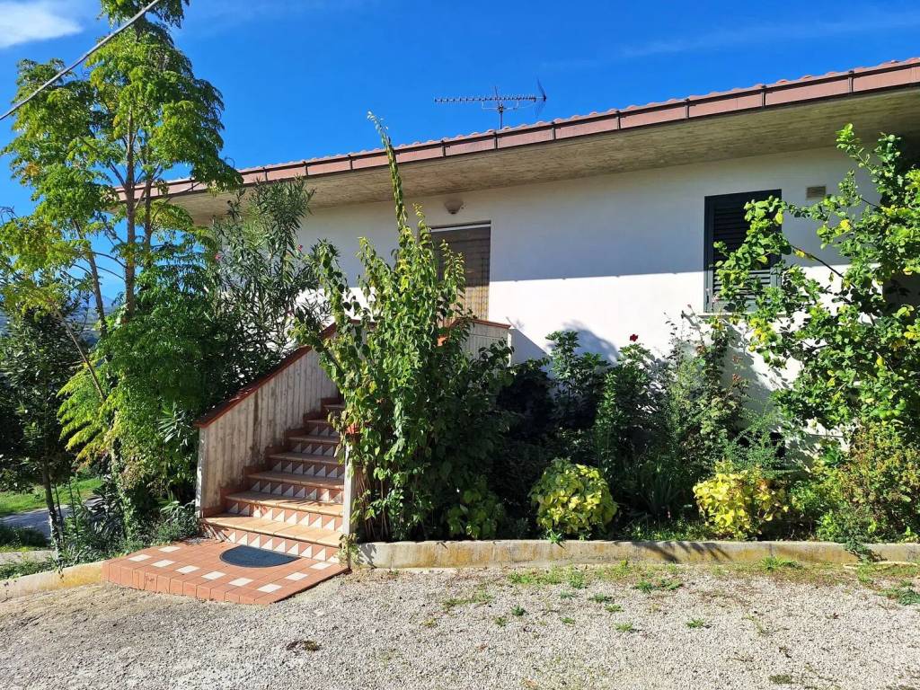 Villa a Castellalto in Sp25B, 28 - Foto 4