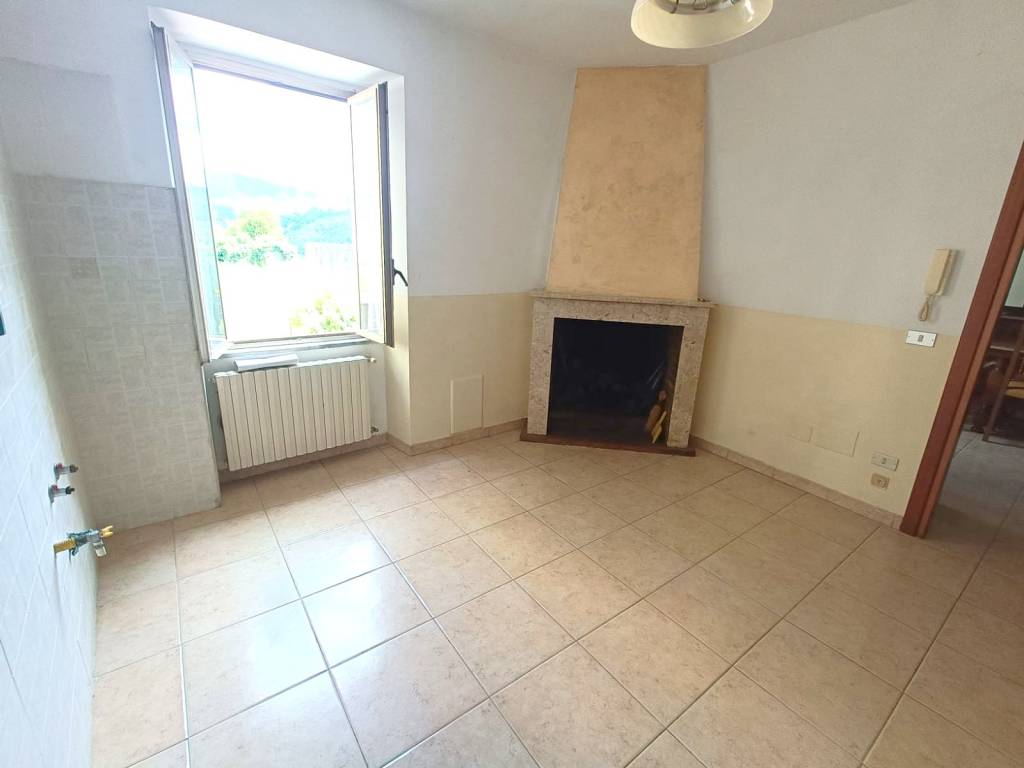 Casa indipendente a Isernia in Vico Mezzanotte, 8 - Foto 3