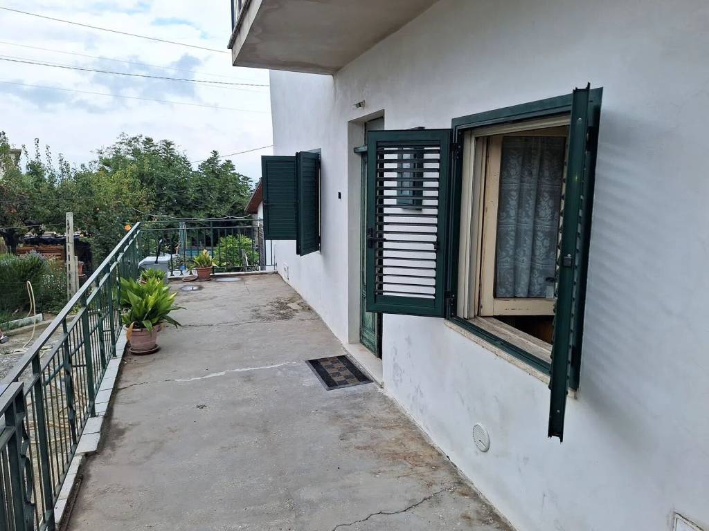 Villa a Cermignano in Via Nazionale, 109 - Foto 4