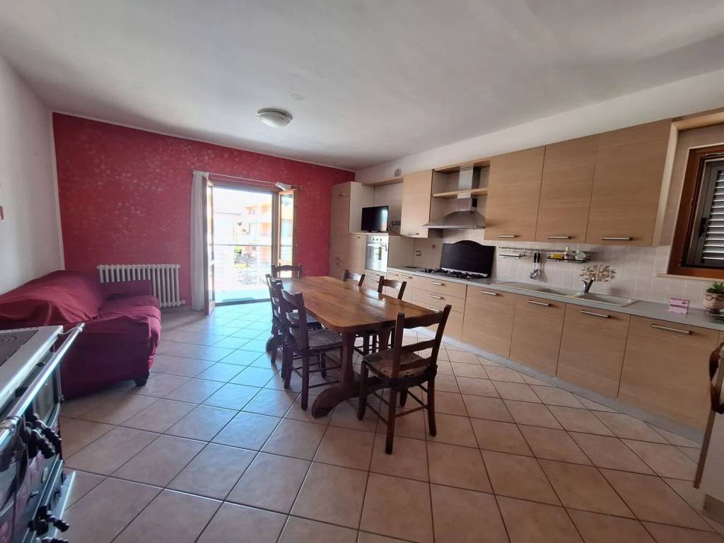 Appartamento a Penna sant'andrea in Via Melchiorre Delfico, 2 - Foto 3