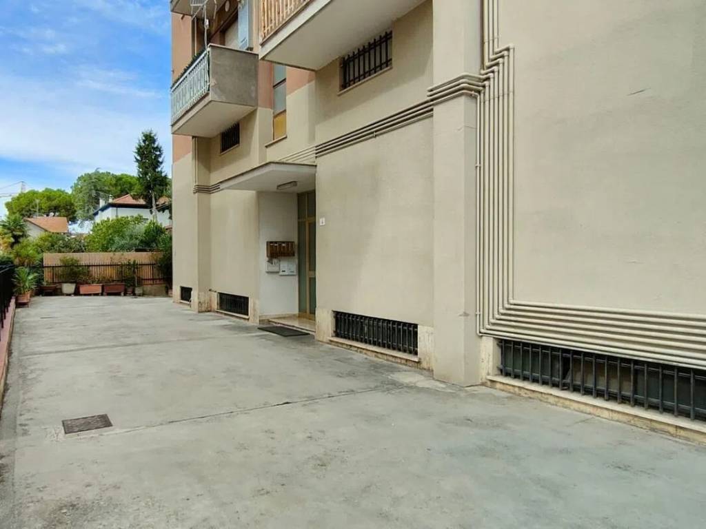 Appartamento a Teramo in Via Alcide De Gasperi, 1 - Foto 3