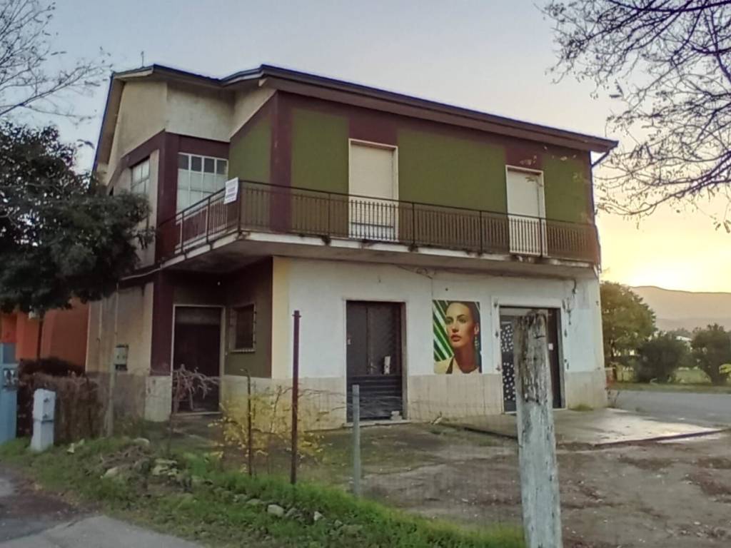 Casa indipendente a Ceprano in Via Campo di Cristo - Foto 4