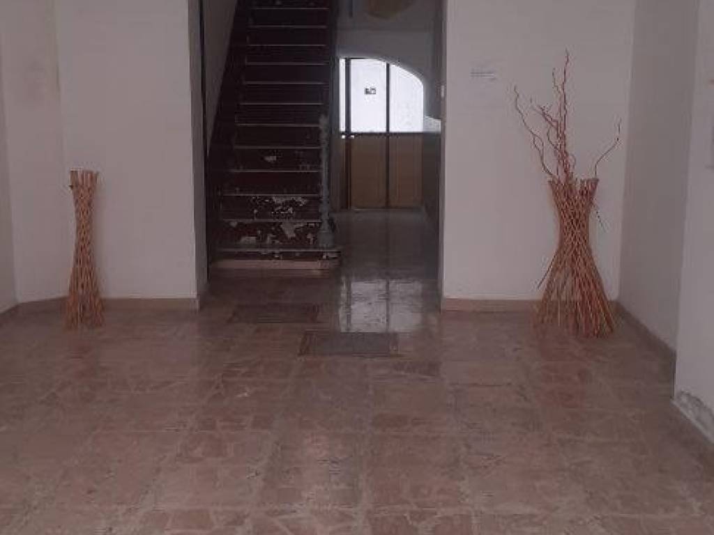 Appartamento a Taranto in Via Francesco Crispi, 73 - Foto 2