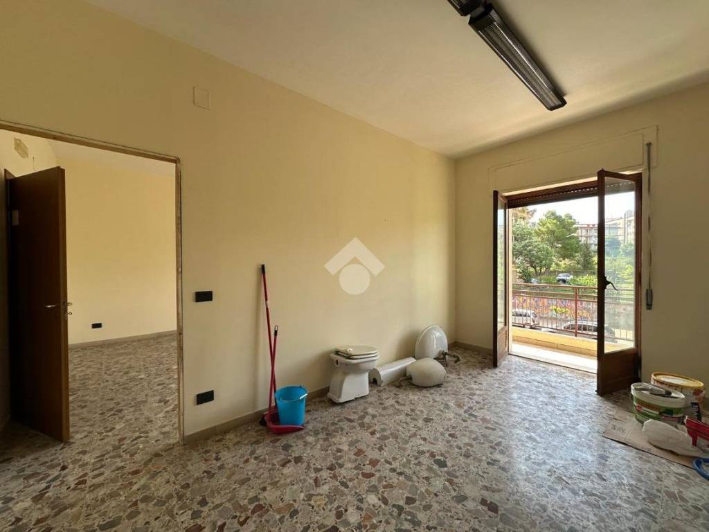 Appartamento a Crotone in Via Giovanni Paolo II, 70 - Foto 4