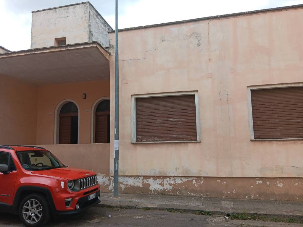 Appartamento a Copertino in Via Fratelli Bandiera, 7 - Foto 2