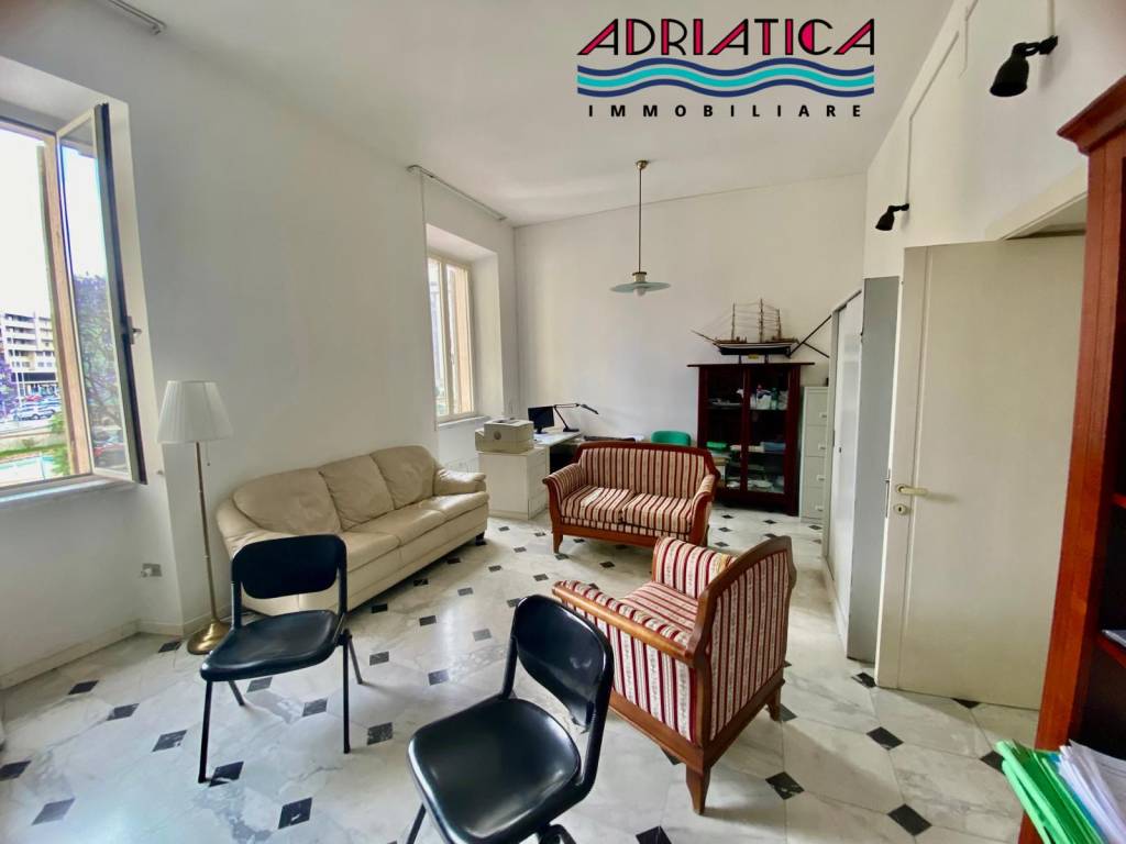 Appartamento a Cagliari in Via Francesco Carrara, 2 - Foto 2
