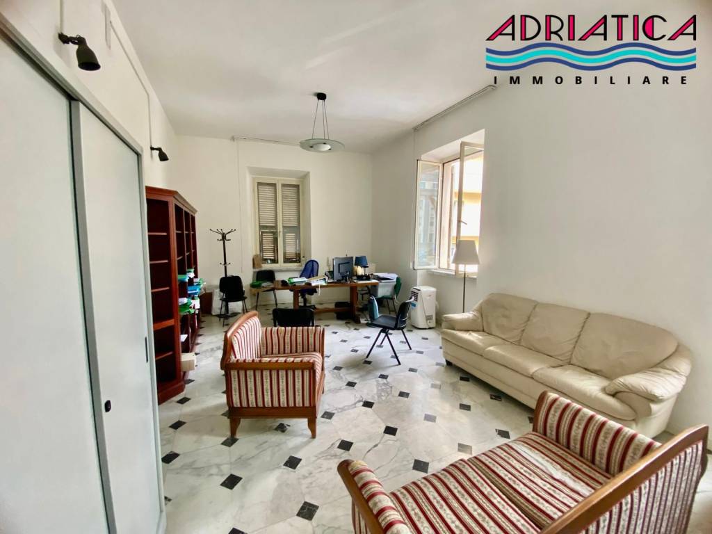 Appartamento a Cagliari in Via Francesco Carrara, 2 - Foto 3