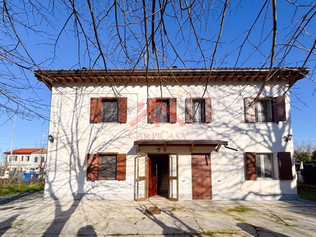 Villa a Carpi in Via Roma 12 Migliarina MO Italia , - Foto 3