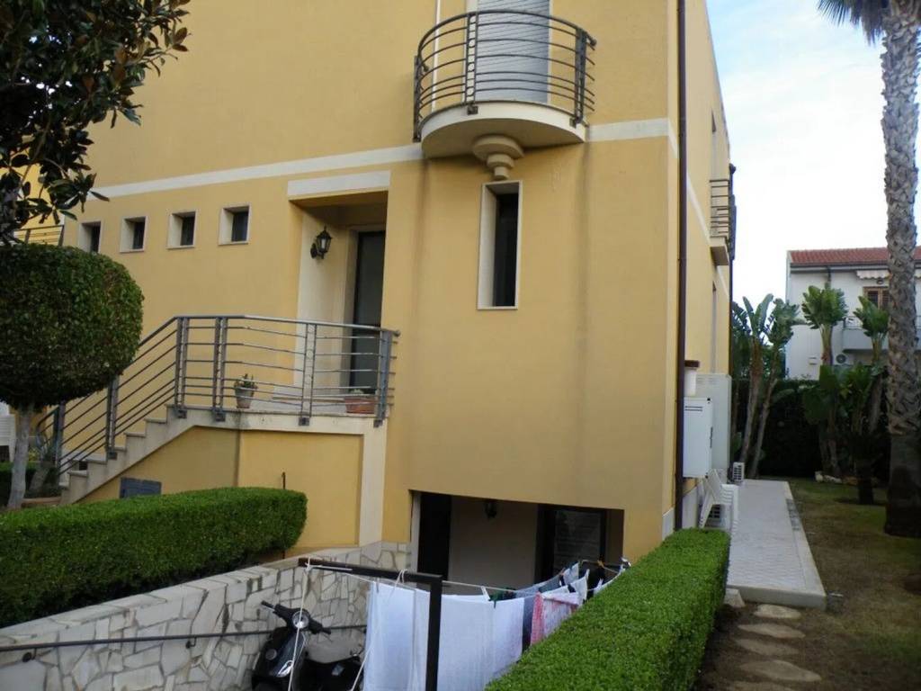 Villa a Avola in Via Principe De Curtis Antonio, 54 - Foto 3