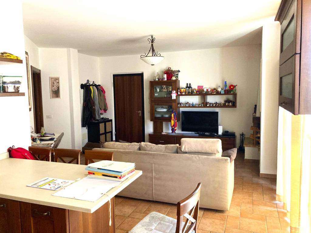Appartamento a Sovicille in Via Alessandro Manzoni - Foto 2