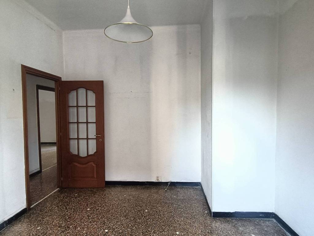 Appartamento a Genova in Via San Bartolomeo del Fossato - Foto 4