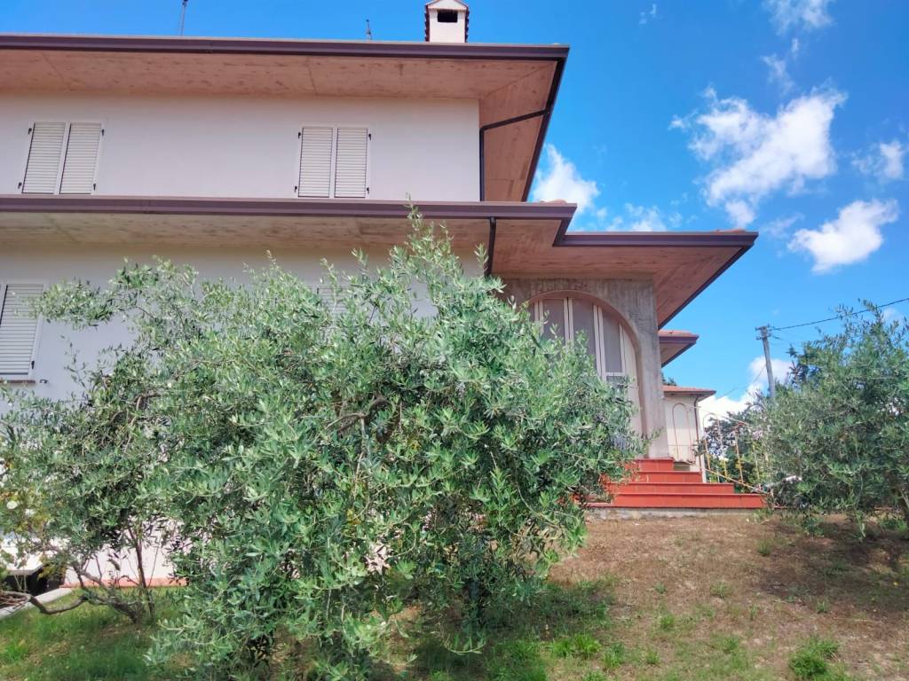Villa a Nocera umbra in Località Gaifana - Foto 3