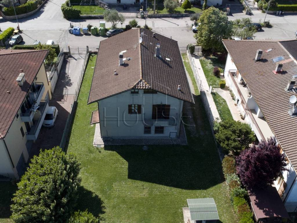 Villa a Città di castello in Via Madonna del Combarbio, 10 - Foto 4