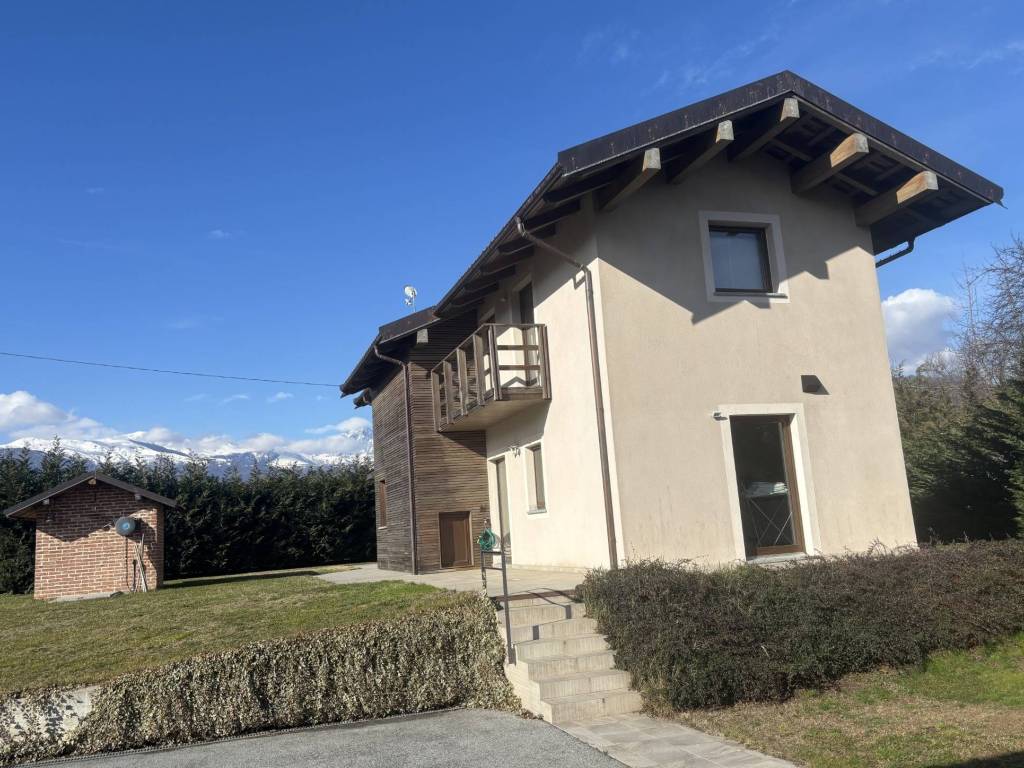 Rustico / casale a Revello in Via Ronchi, 4 - Foto 2