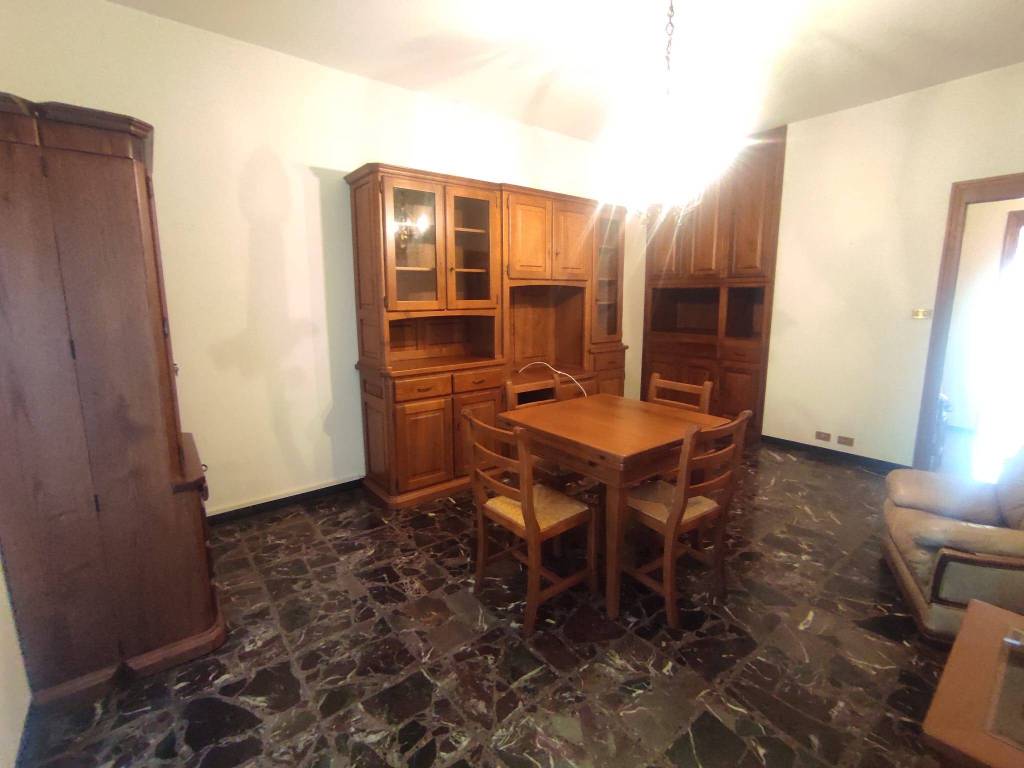 Appartamento a Alba in Corso Michele Coppino, 18 - Foto 3