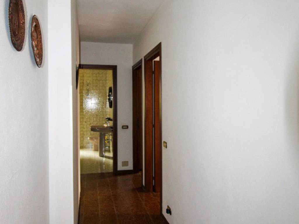 Appartamento a Centro valle intelvi in Via Fratelli Ferrari, 20 - Foto 2