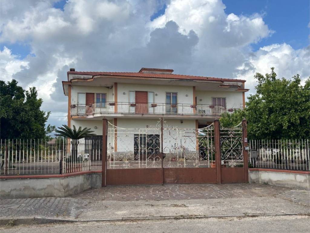 Villa a Capua in Via Brezza, 38 - Foto 4