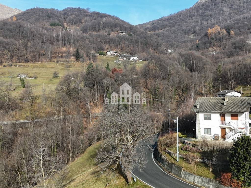 Casa indipendente a Valchiusa in Strada Provinciale 64 - Foto 2