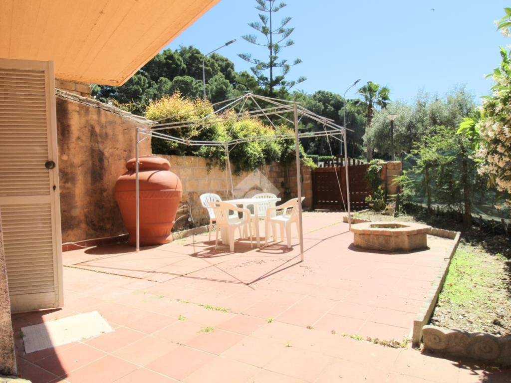 Appartamento a Isola di capo rizzuto in Villaggio Praialonga - Foto 2