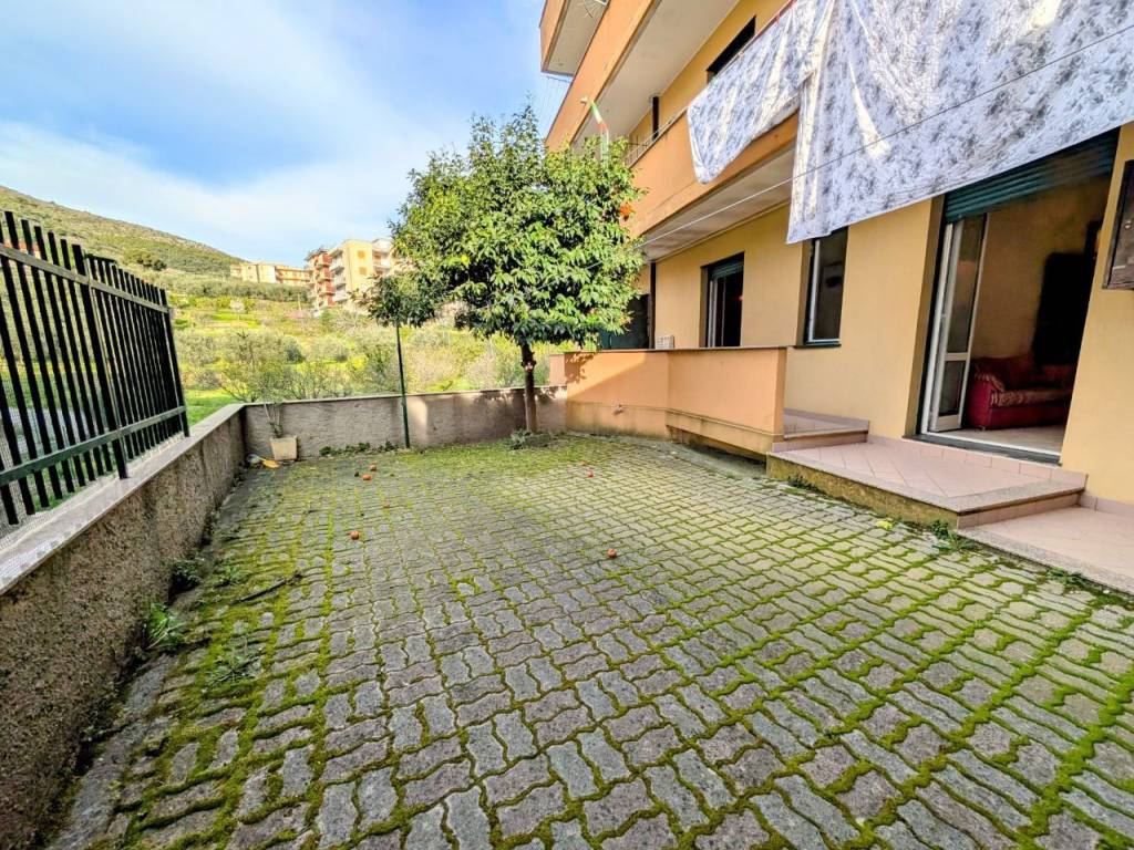 Appartamento a Spotorno in Via Imperia, 5 - Foto 3
