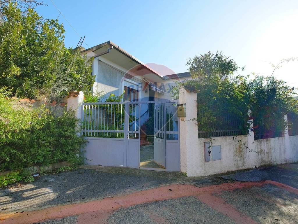 Casa indipendente a Teulada in Vicolo XI Febbraio - Foto 3