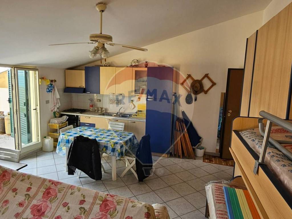 Appartamento a Messina in Via Acqualadroni - Foto 5
