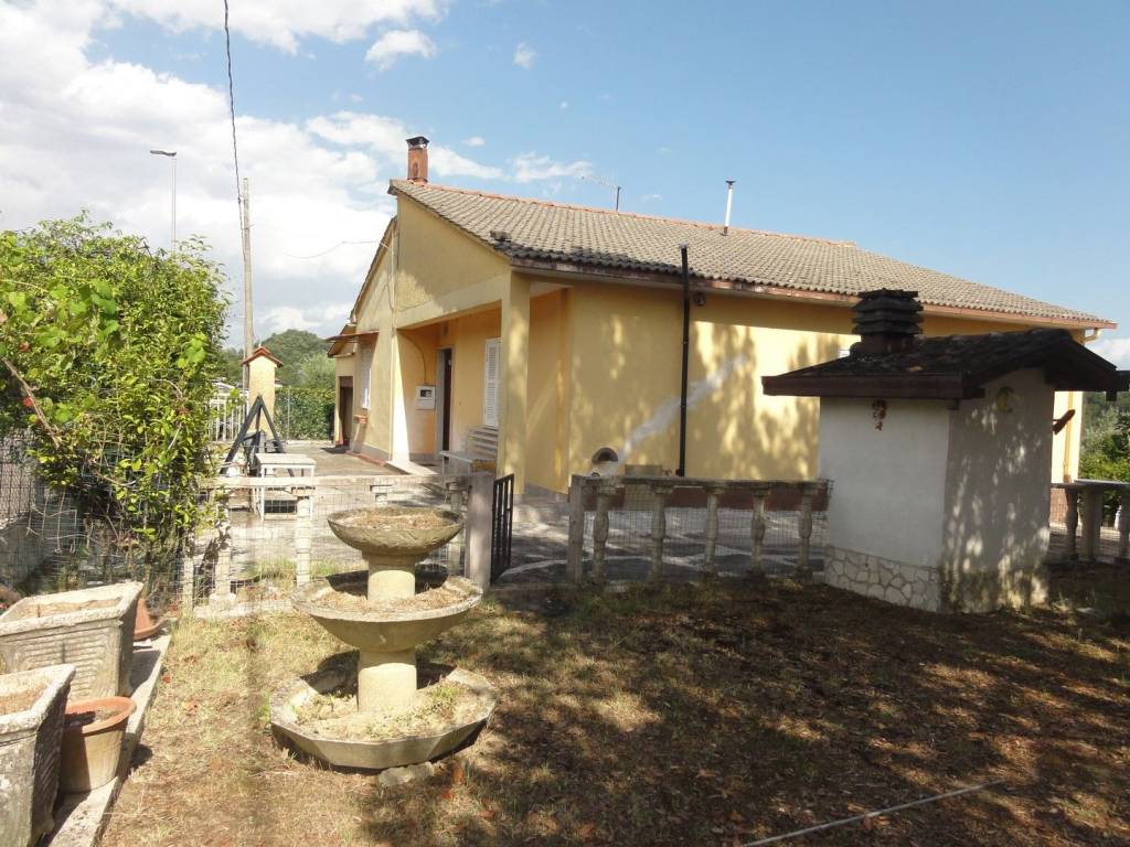 Villa a Ceccano in Via Colle Leo Basso - Foto 4