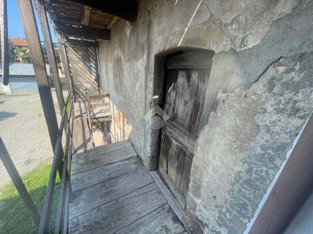 Casa indipendente a Fontaneto d'agogna in Via S. Ambrogio, 9 - Foto 5