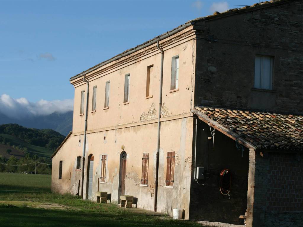 Rustico / casale a Fermignano in Località Capannelle - Foto 3
