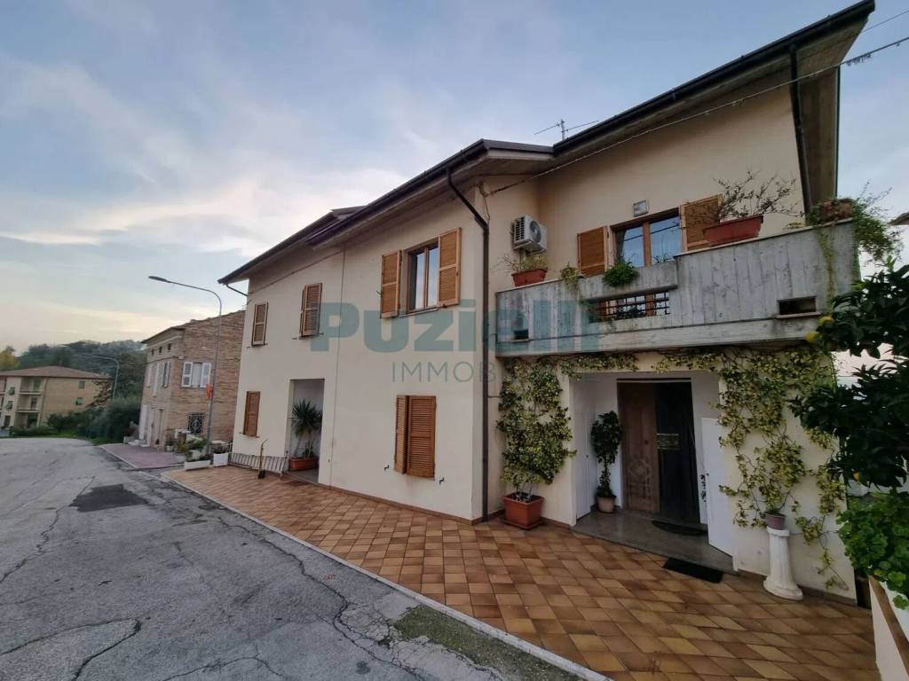 Appartamento a Grottazzolina in Strada Provinciale 5 - Foto 2