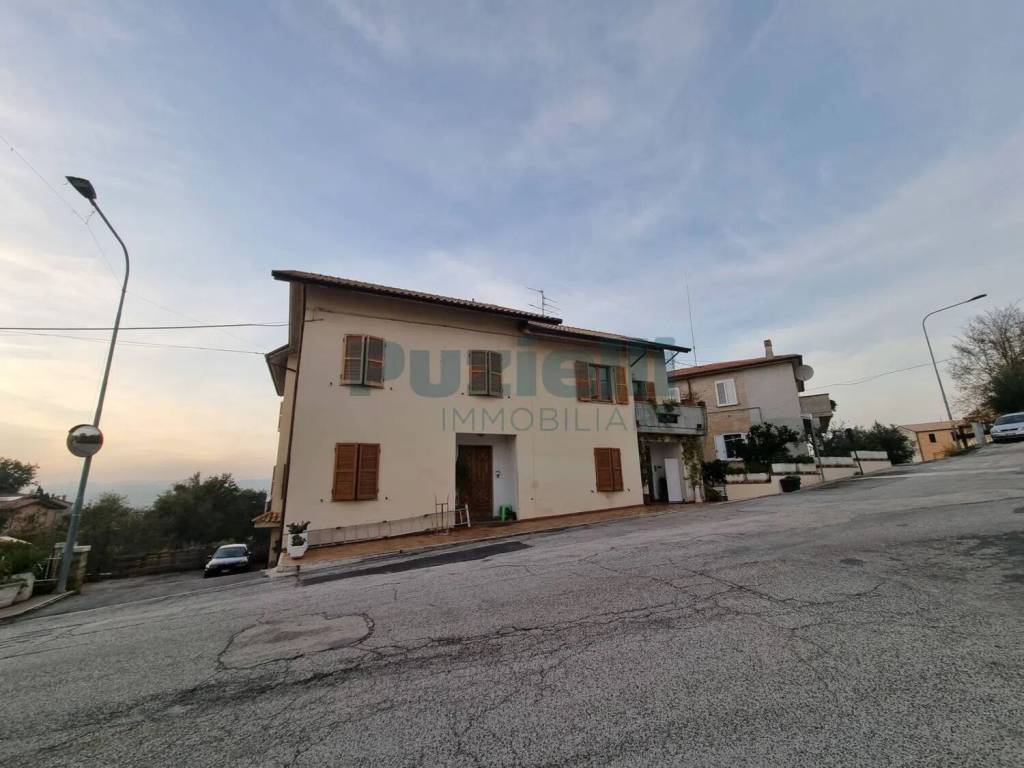 Appartamento a Grottazzolina in Strada Provinciale 5 - Foto 4