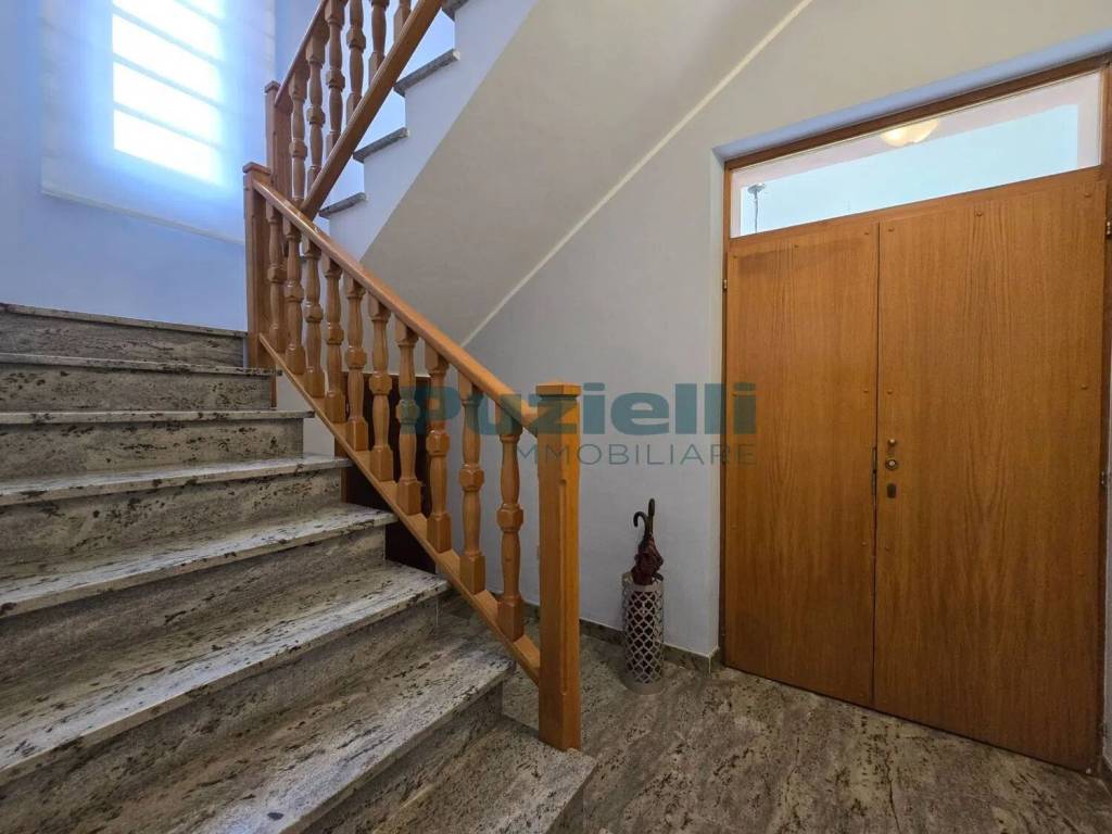 Villa a San severino marche in Via Barletta, 7 - Foto 4