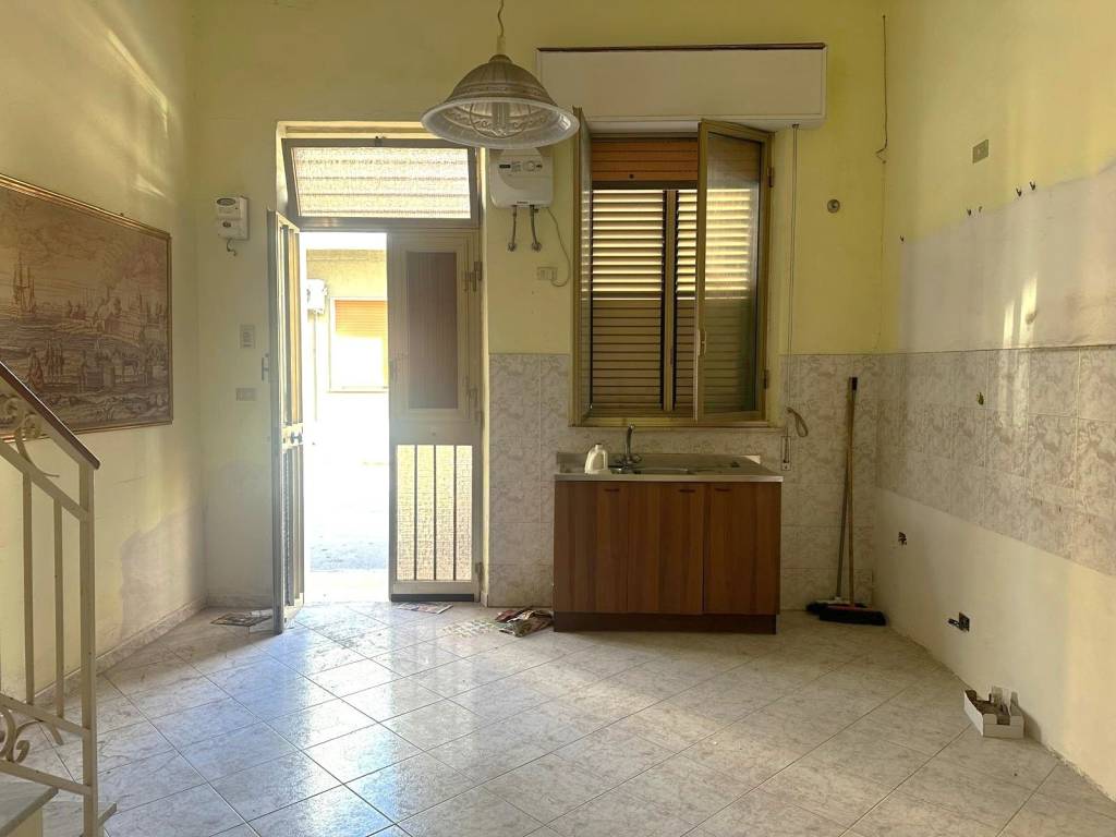 Casa indipendente a Avola in via maestro falbo, 86 - Foto 5