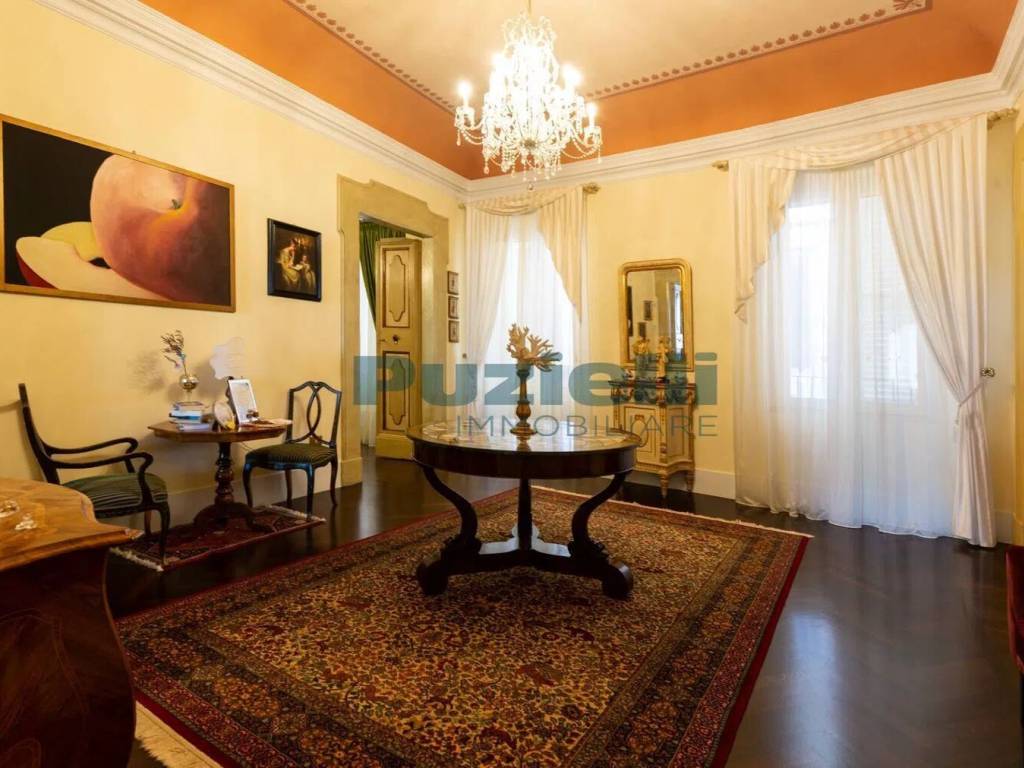 Appartamento a Fermo in Piazza Del Popolo, 17 - Foto 2