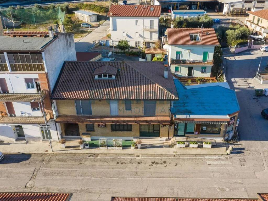 Villa a Fermo in Via Dei Palmensi - Foto 2