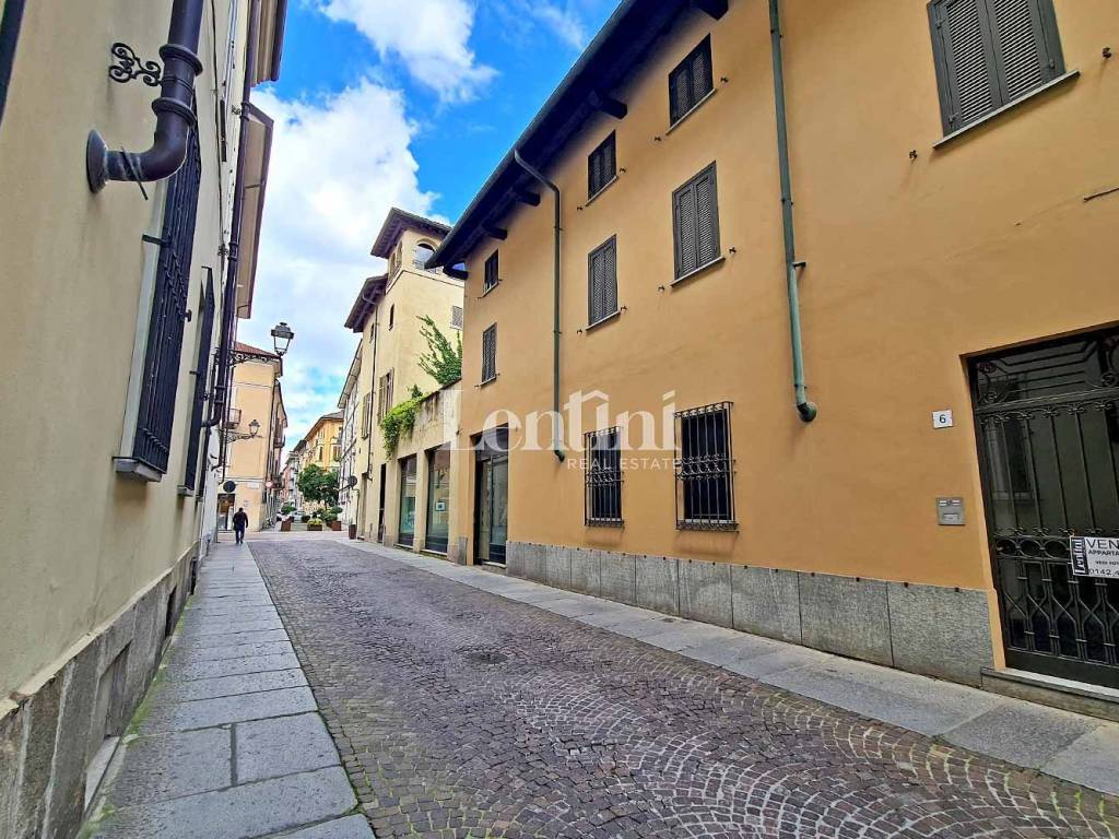 Appartamento a Casale monferrato in Via Luigi Canina - Foto 3