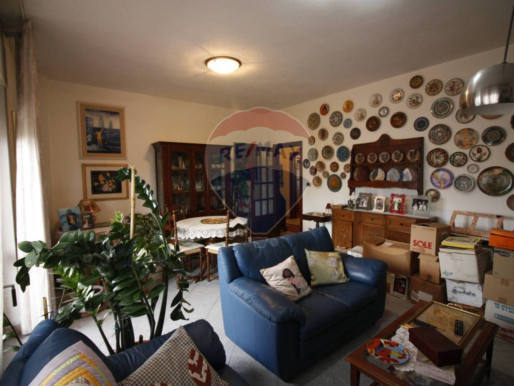 Appartamento a Nuoro in via toscana, 16 - Foto 2